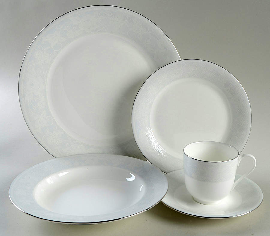 Belgian Lace White 5 Piece Place Setting by Mikasa-1