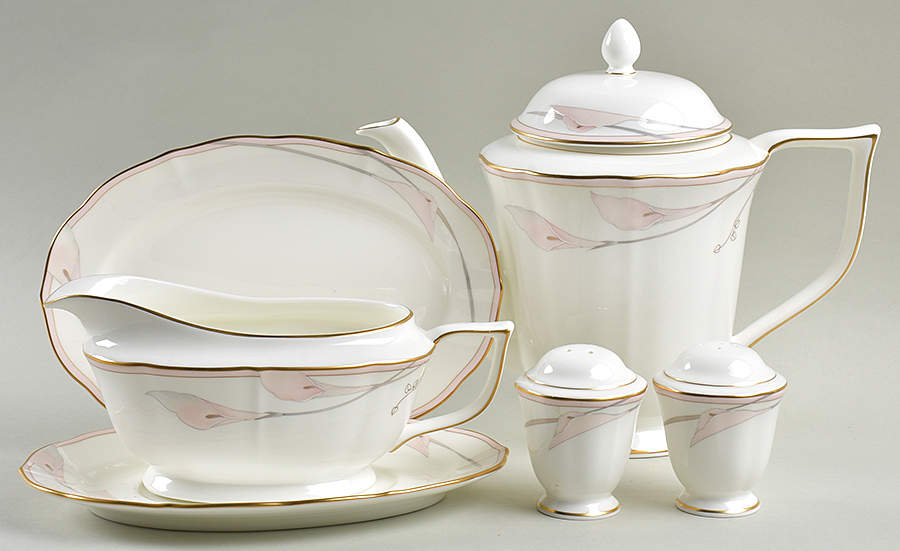 Bellamy Completer Set by Mikasa-1