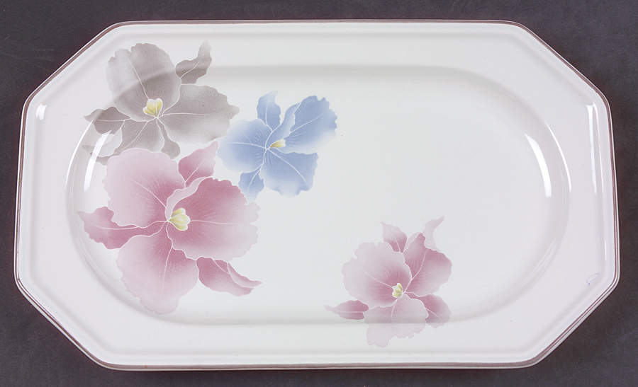 Beau Monde Large Sandwich Tray by Mikasa-1