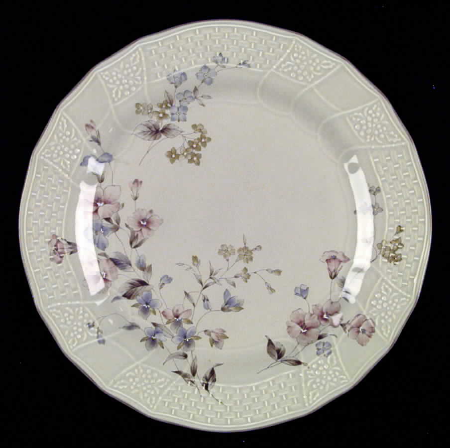 Bella Maria Dinner Plate by Mikasa-1