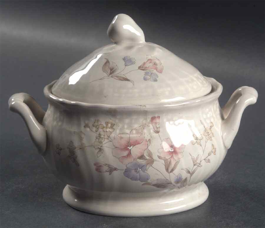 Bella Maria Sugar Bowl & Lid by Mikasa-1