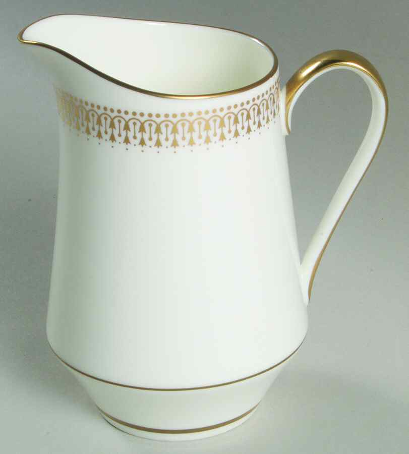 Berkshire Creamer by Mikasa-1