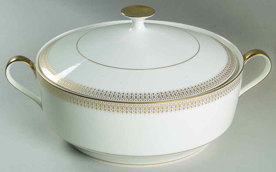 Berkshire Round Covered Vegetable by Mikasa-1