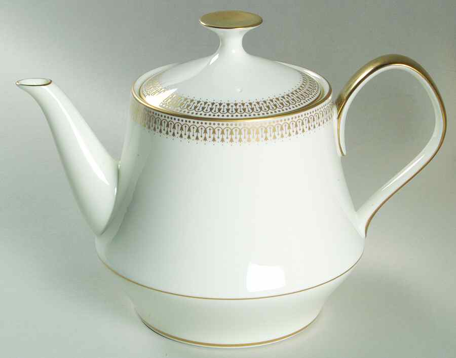 Berkshire Teapot & Lid by Mikasa-1