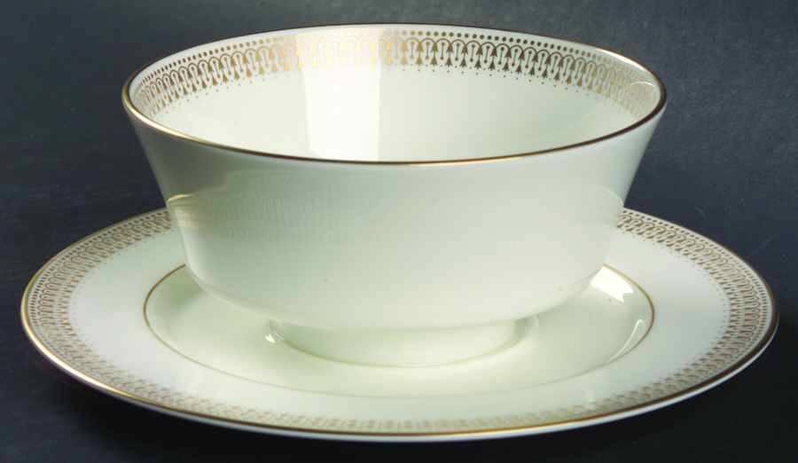 Berkshire Gravy Boat with Attached Underplate by Mikasa-1