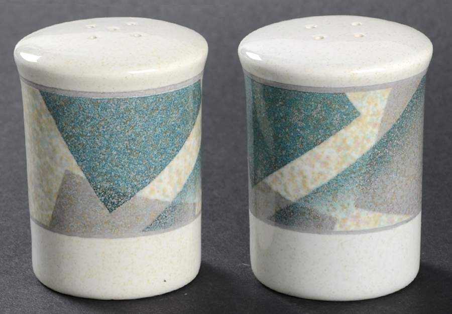 Bermuda (Intaglio Line) Salt & Pepper Set by Mikasa-1