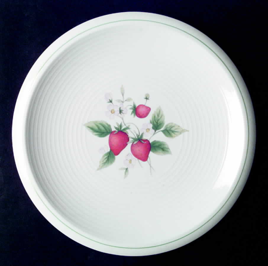 Berries Three Dinner Plate by Mikasa-1