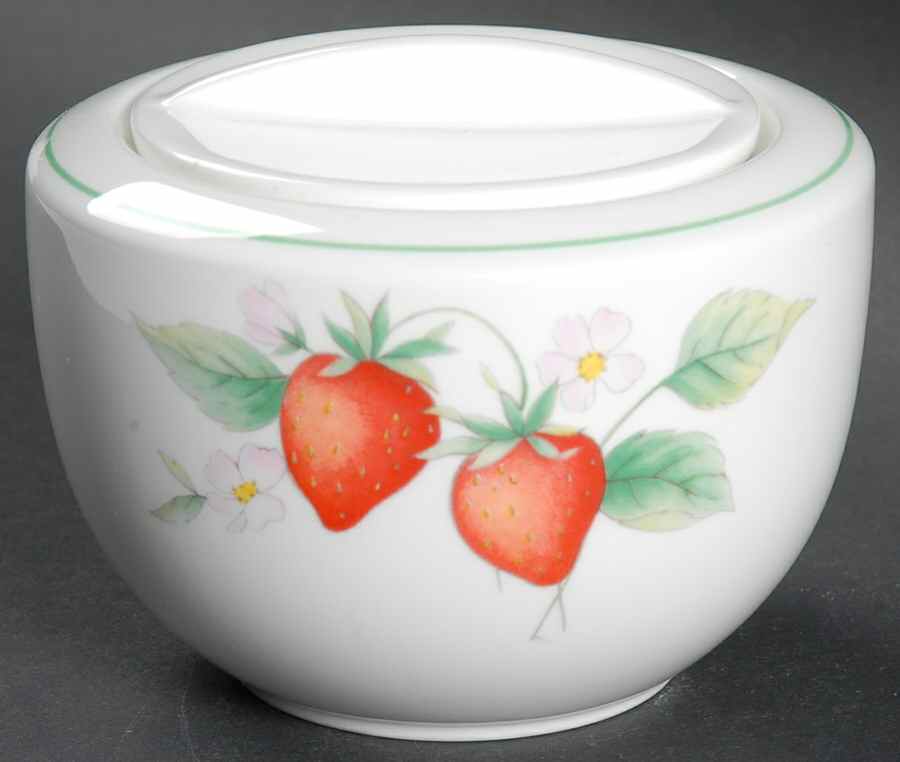 Berries Three Sugar Bowl & Lid by Mikasa-1