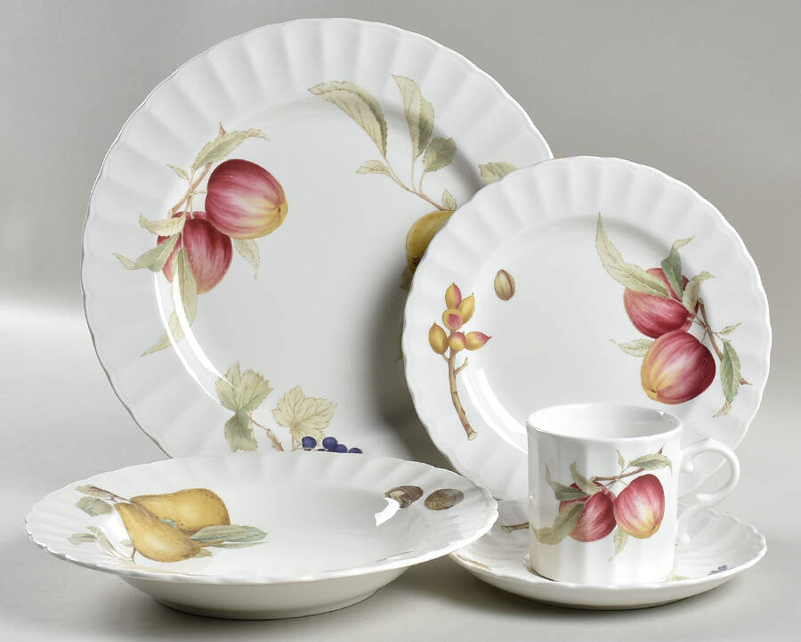 Belle Terre 40 Piece Estate Set by Mikasa-1