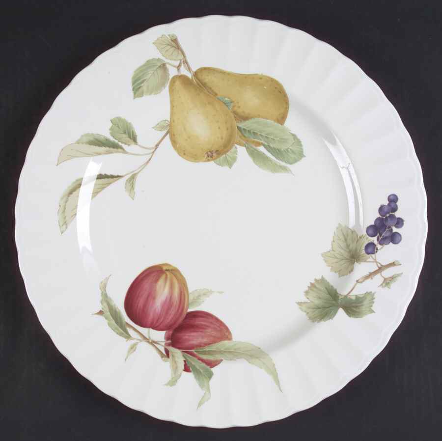 Belle Terre 12" Chop Plate (Round Platter) by Mikasa-1