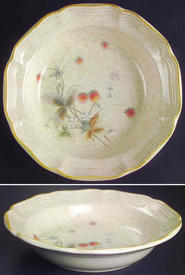 Berry Vale Soup/Cereal Bowl by Mikasa-1