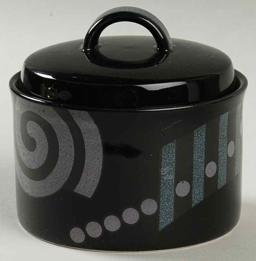 Bix Sugar Bowl & Lid by Mikasa-1