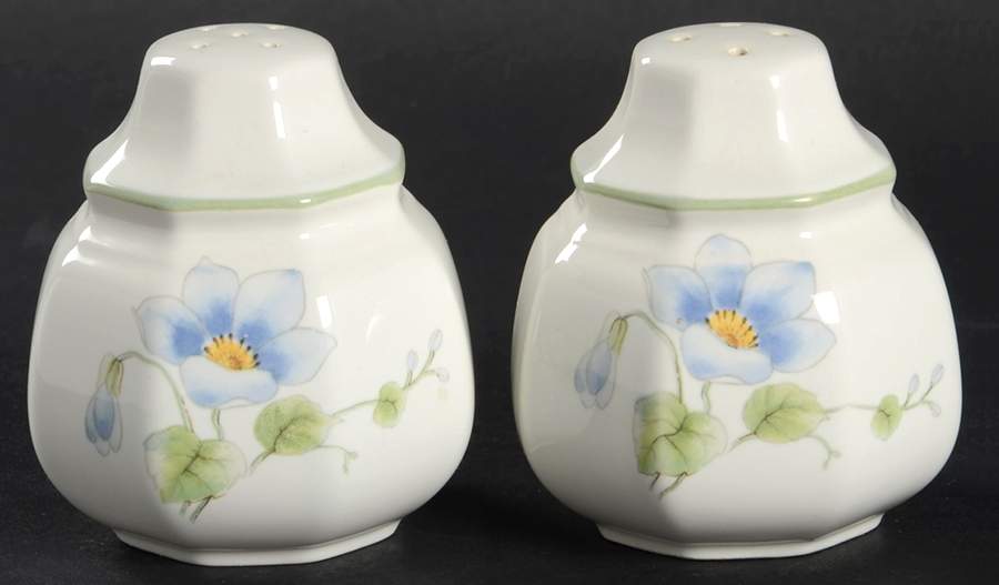 Blue Bell Salt & Pepper Set by Mikasa-1