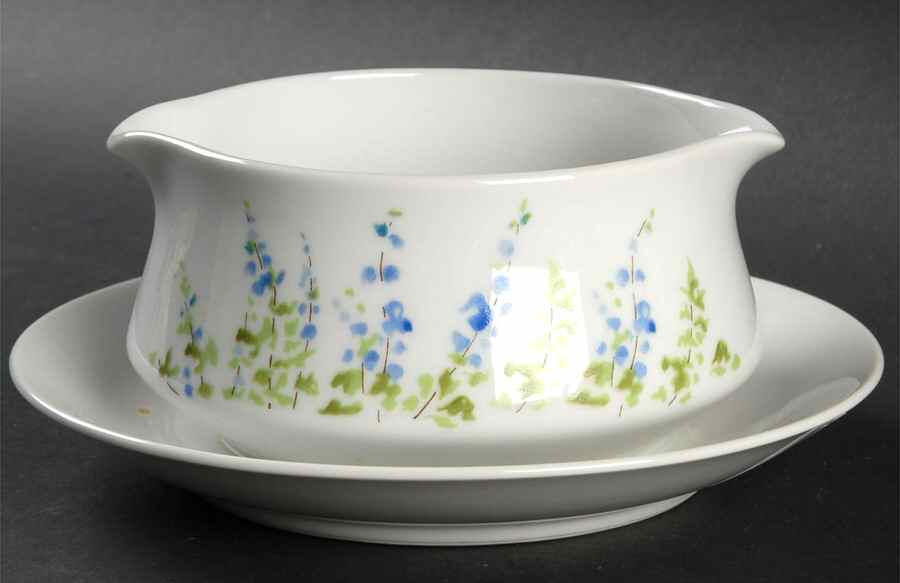 Blue Bells Gravy Boat with Attached Underplate by Mikasa-1