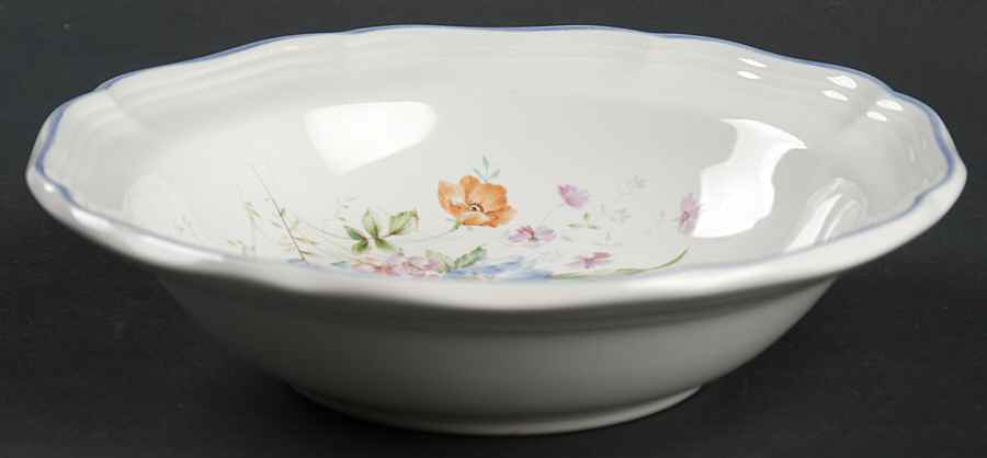 Blue Bouquet Rim Fruit/Dessert (Sauce) Bowl by Mikasa-1