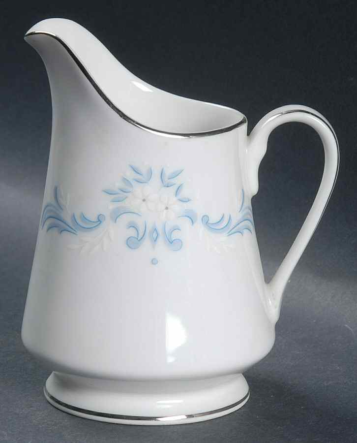 Blue Cascade Creamer by Mikasa-1