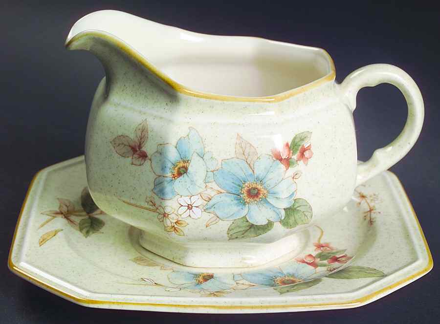 Blue Clematis Gravy Boat & Underplate by Mikasa-1