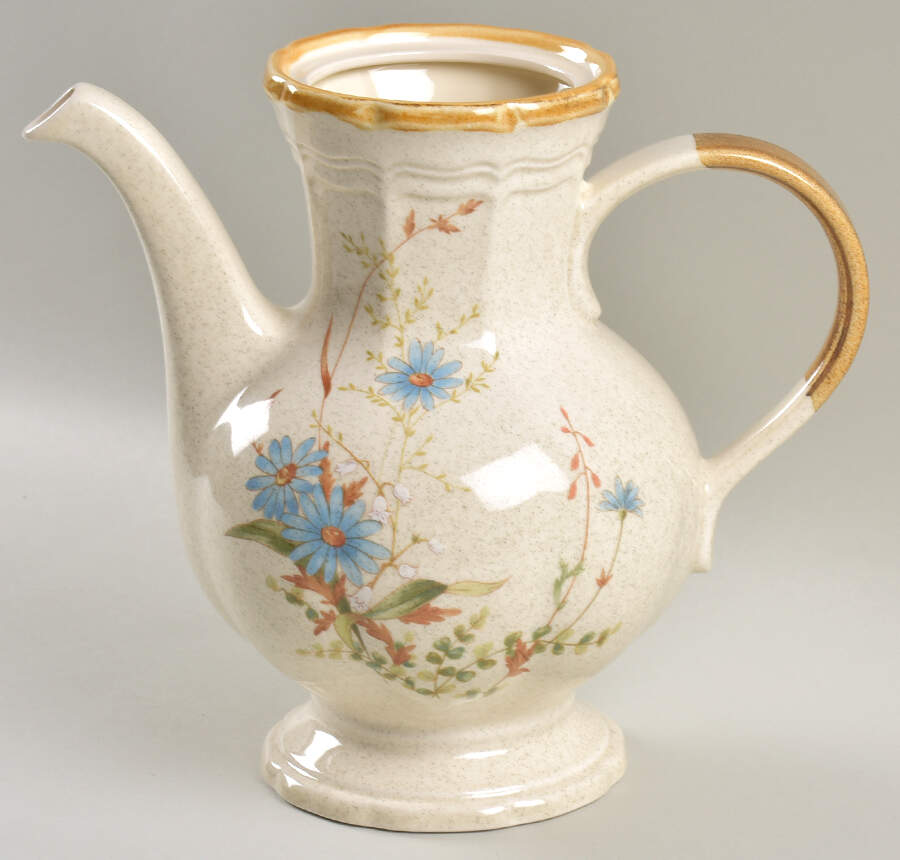 Blue Daisies Coffee Pot No Lid by Mikasa-1