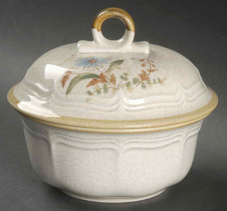 Blue Daisies Individual Casserole & Lid by Mikasa-1
