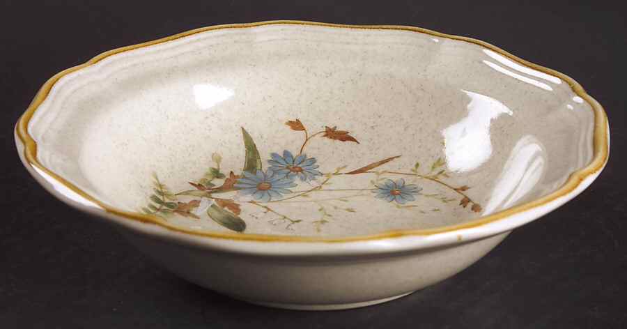 Blue Daisies Rim Fruit/Dessert (Sauce) Bowl by Mikasa-1
