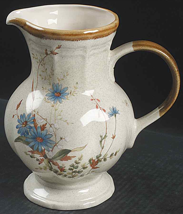 Blue Daisies 48 Oz Pitcher by Mikasa-1