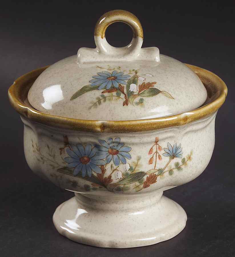 Blue Daisies Sugar Bowl & Lid by Mikasa-1