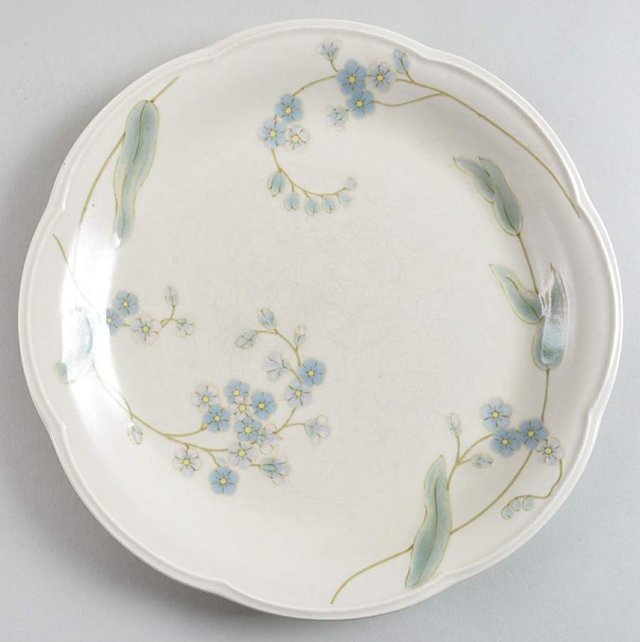 Blue Eyes Luncheon Plate by Mikasa-1