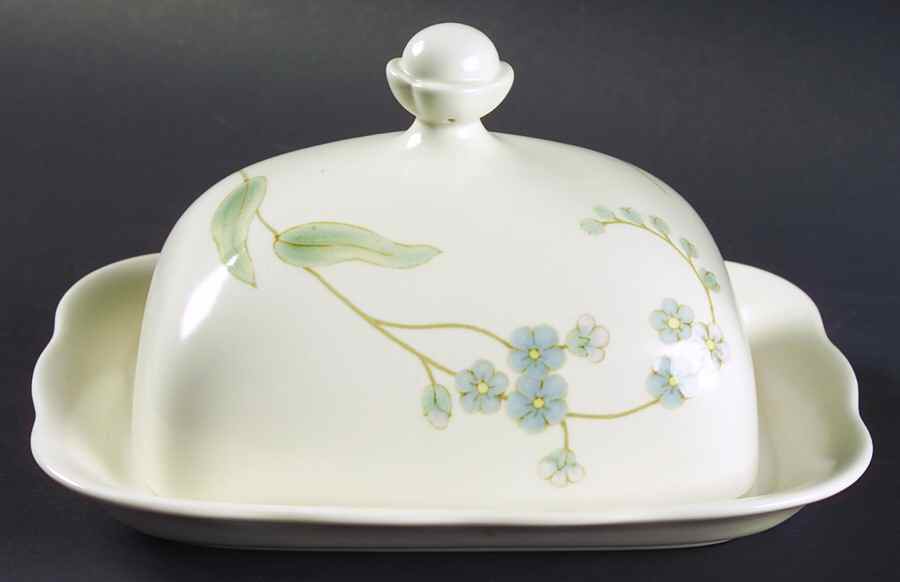 Blue Eyes Square Covered Butter by Mikasa-1