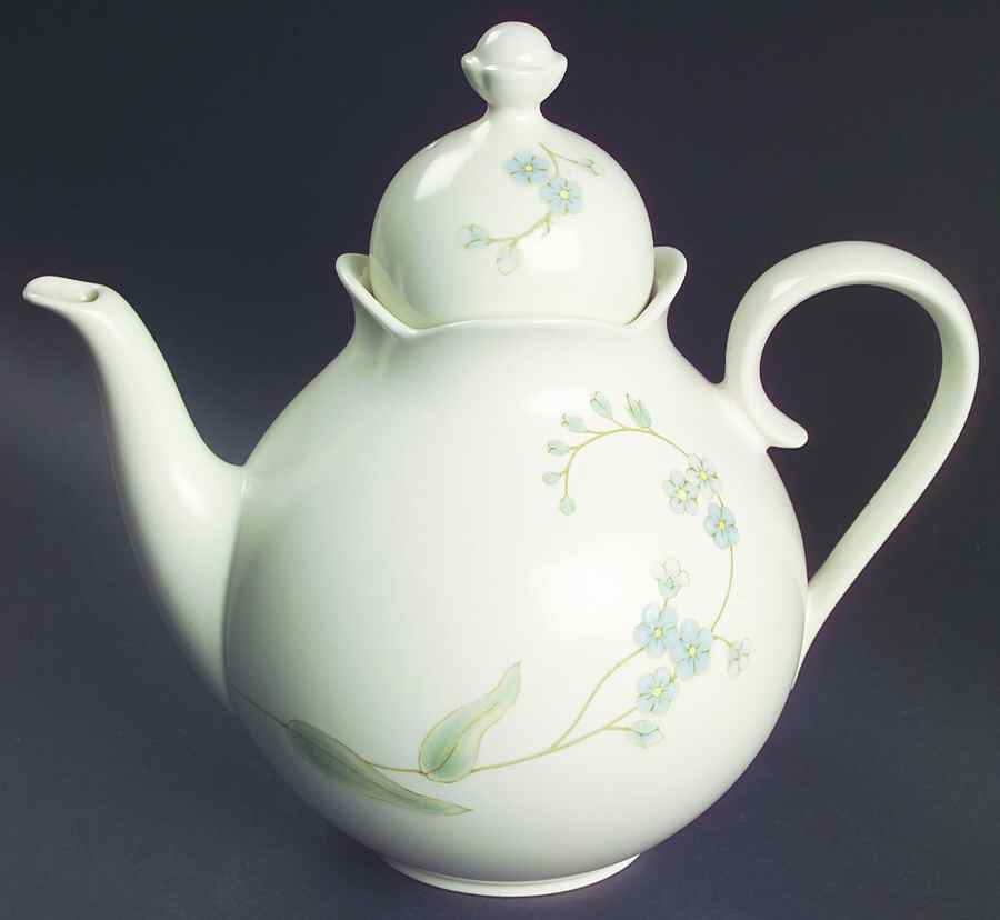 Blue Eyes Teapot & Lid by Mikasa-1