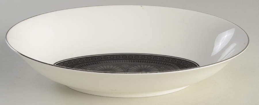 Black Sapphire 10" Oval Vegetable Bowl by Mikasa-1