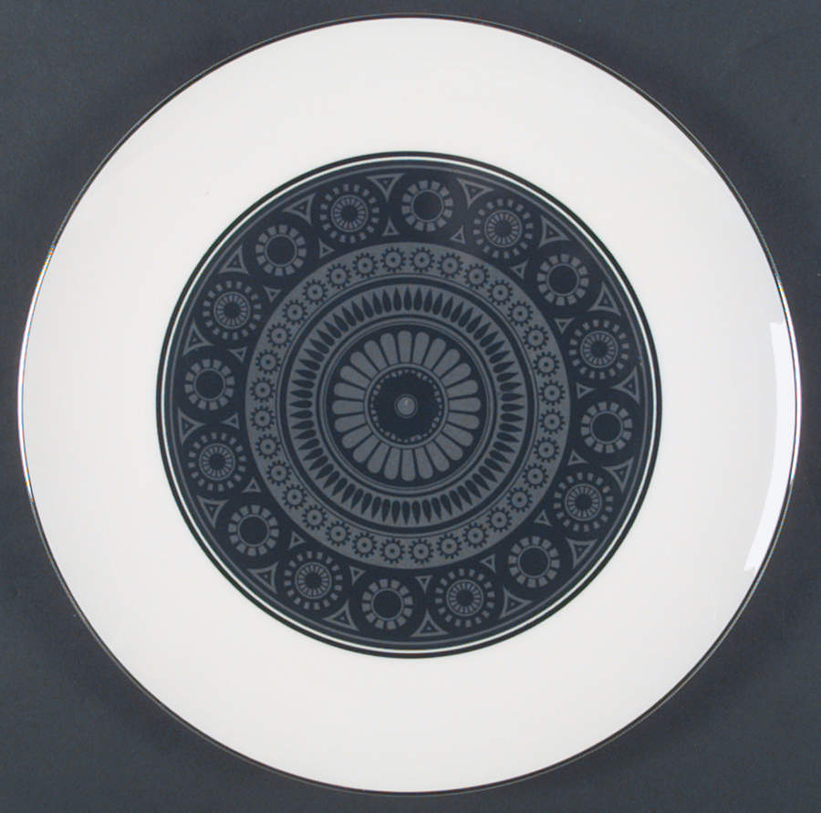 Black Sapphire Dinner Plate by Mikasa-1