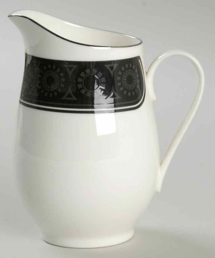 Black Sapphire Creamer by Mikasa-1