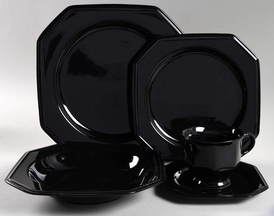 Black Tea 5 Piece Place Setting by Mikasa-1
