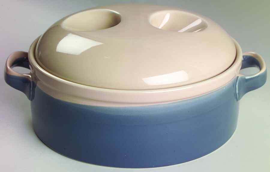 Blue Thunder 2.75 Qt Round Covered Casserole by Mikasa-1