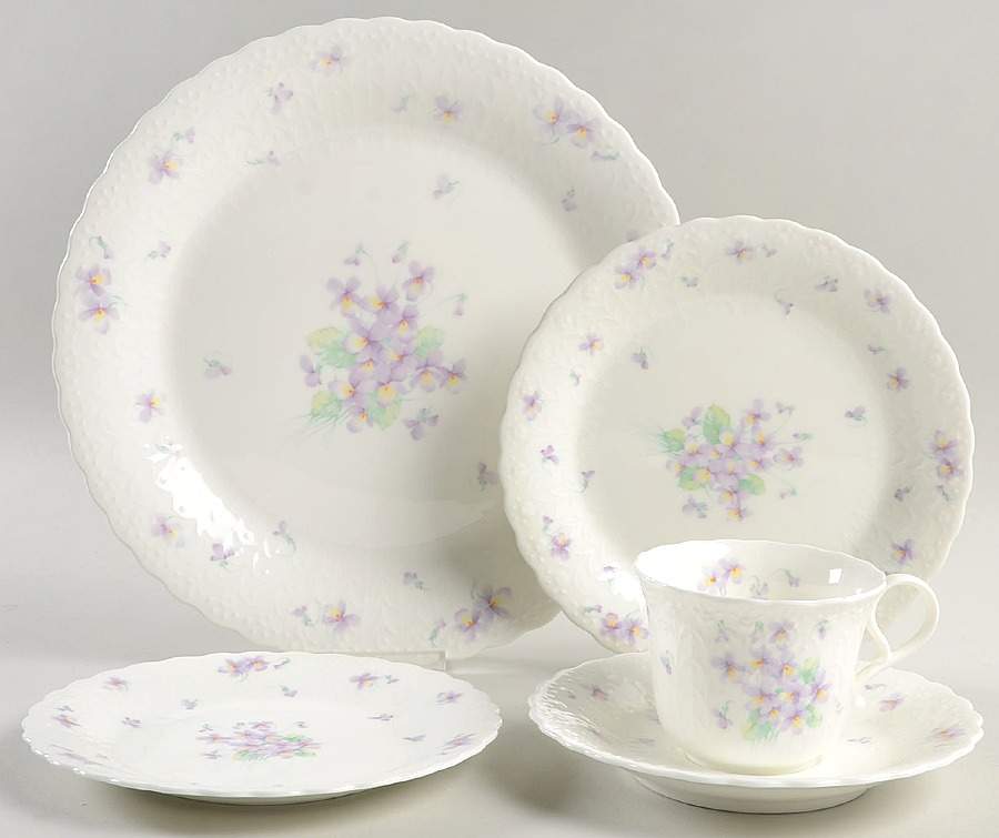 Blue Violets 5 Piece Place Setting by Mikasa-1