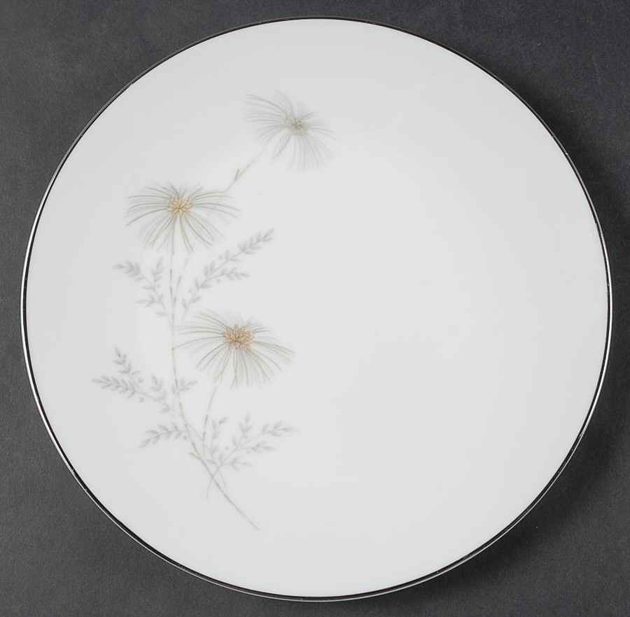 Bon Air Salad Plate by Mikasa-1