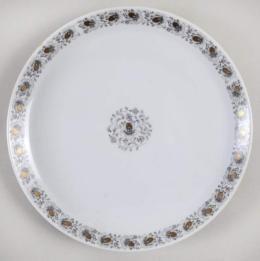 Bon Air Salad Plate by Mikasa-1