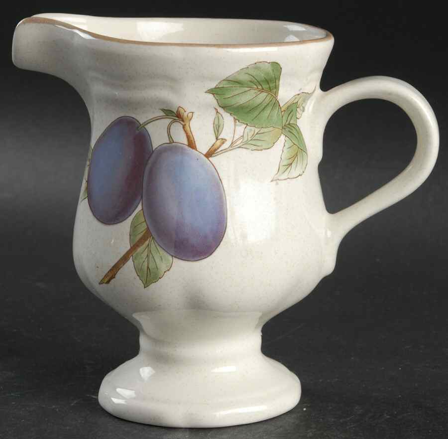 Bon Apetit Creamer by Mikasa-1