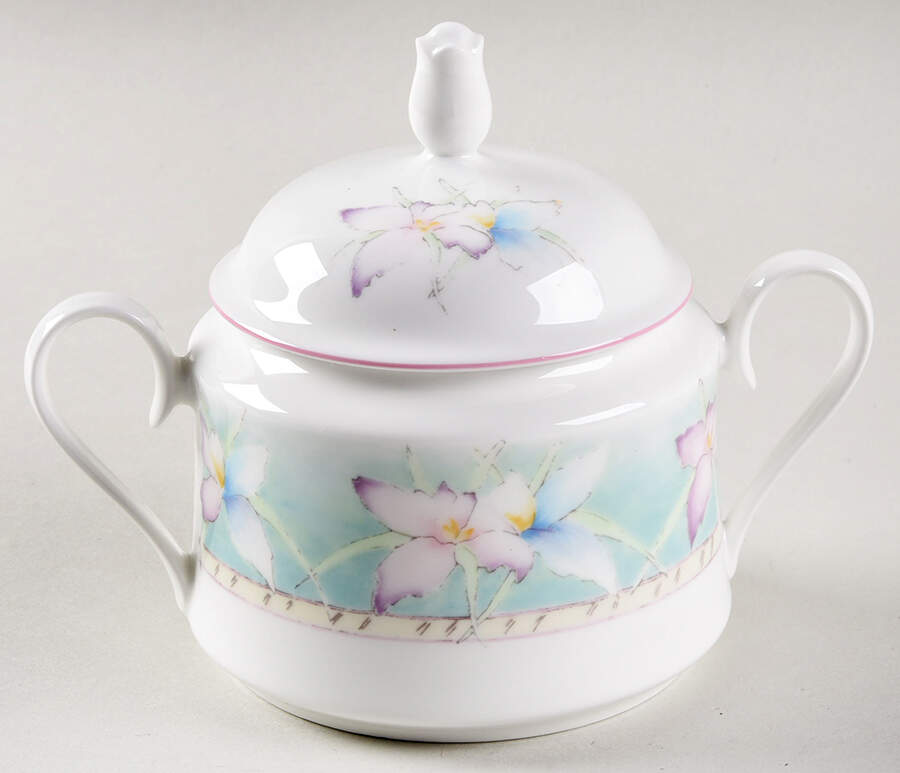 Bonne Fleur Sugar Bowl & Lid by Mikasa-1