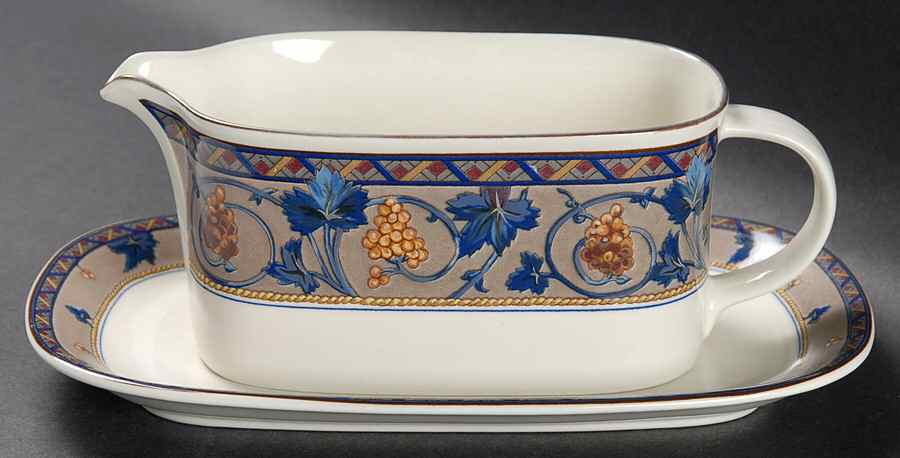 Bordeaux Gravy Boat & Underplate (Relish/Butter) by Mikasa-1