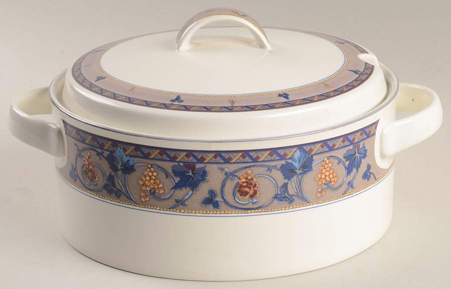 Bordeaux Tureen &  Lid by Mikasa-1