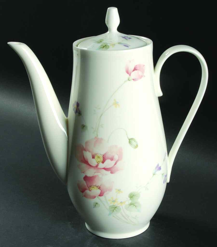 Bon Vivant Coffee Pot & Lid by Mikasa-1