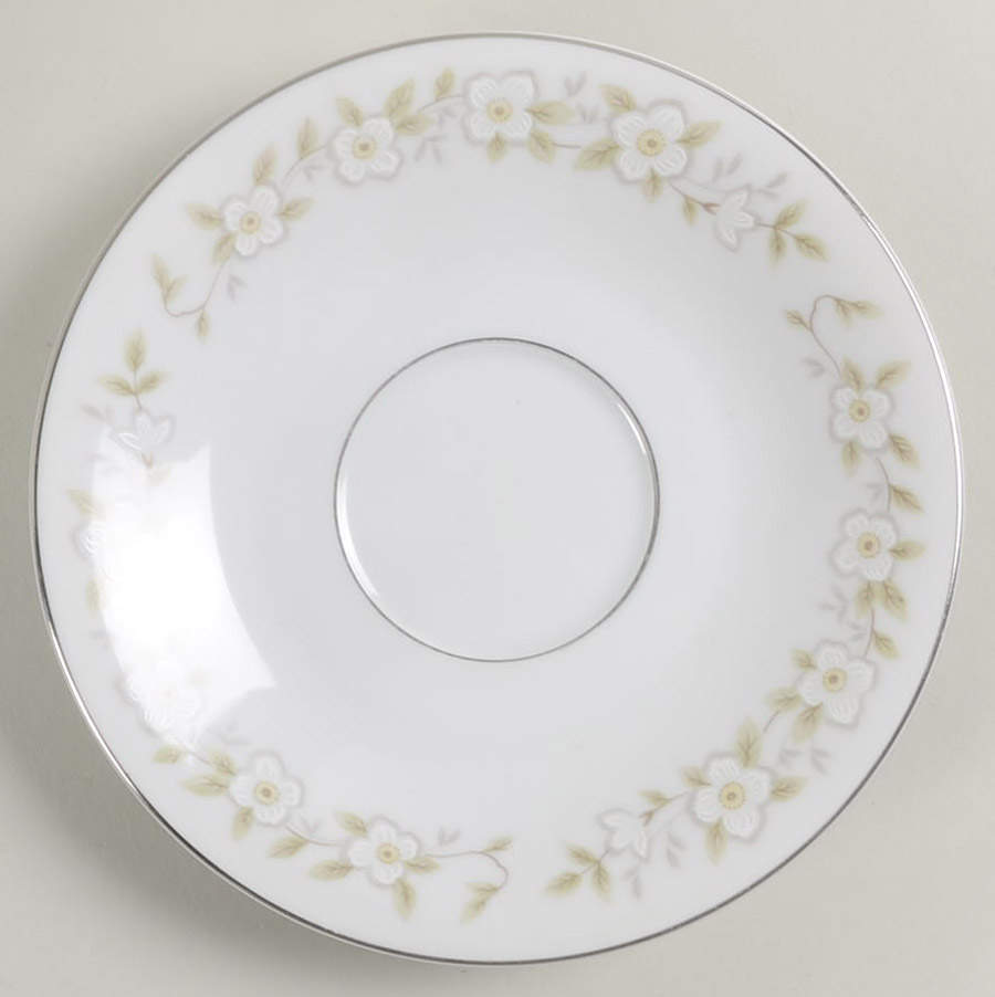 Brigadoon Saucer by Mikasa-1