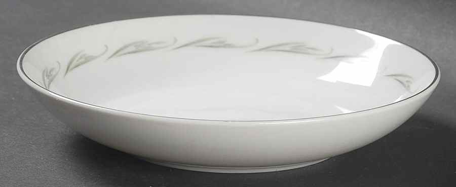 Bridal Lace Fruit/Dessert (Sauce) Bowl by Mikasa-1