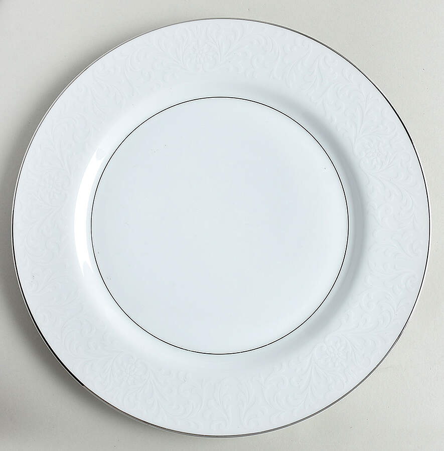 Bridal Veil Dinner Plate by Mikasa-1