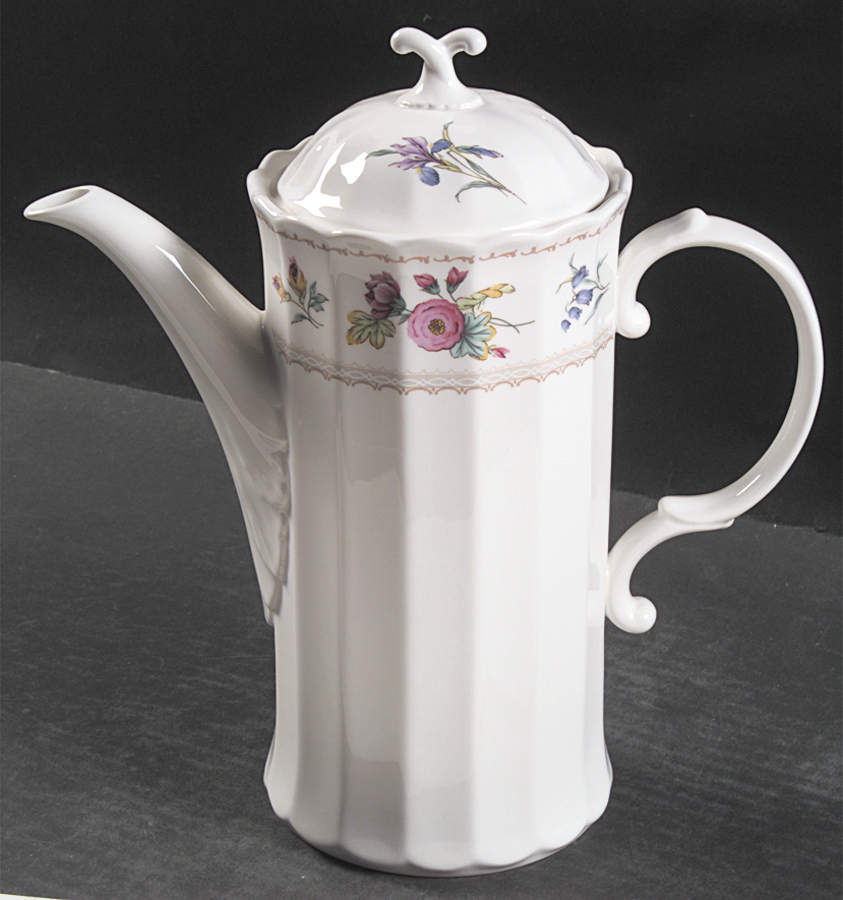 Brywood Coffee Pot & Lid by Mikasa-1