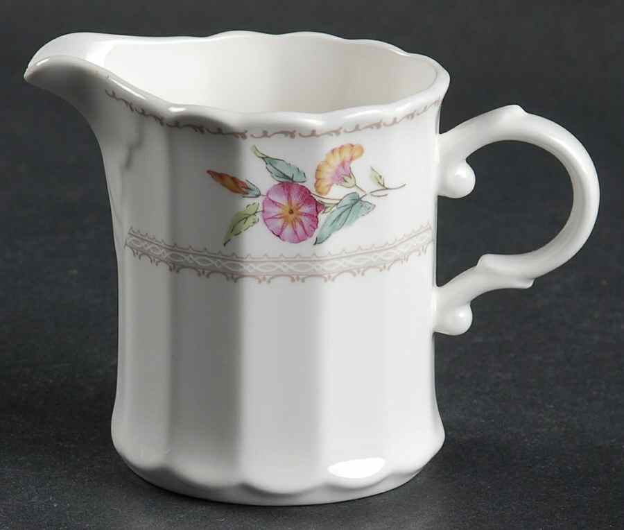 Brywood Mini Creamer by Mikasa-1