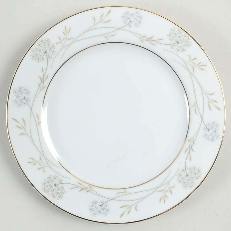 Buffet Salad Plate by Mikasa-1