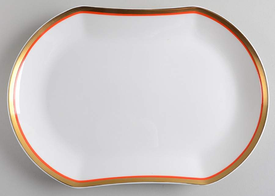 Cabernet 13" Oval Serving Platter by Mikasa-1