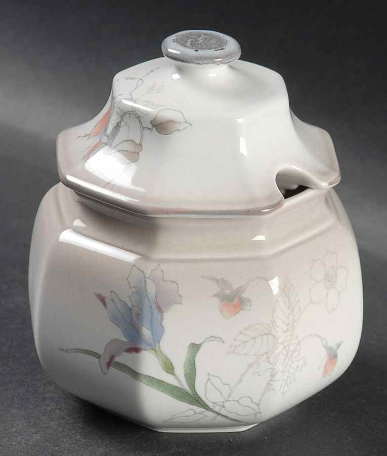 Casa Grande Sugar Bowl & Lid by Mikasa-1